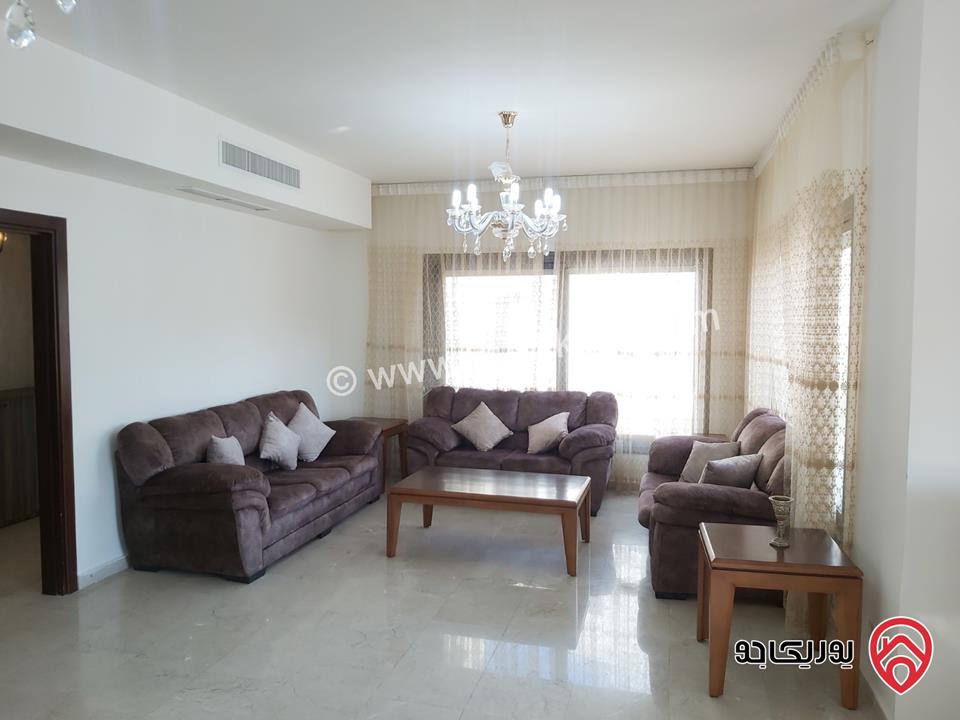شقة أرضية طابقية مفروشة مساحة 302م داخلي و 70م خارجي للايجار في عمان - دير غبار