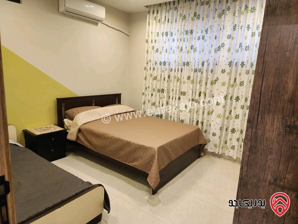 شقة طابقية ارضية مساحة 155م داخلي و 50م خارجي مفروشة جزء من فيلا للايجار في عمان - المقابلين 