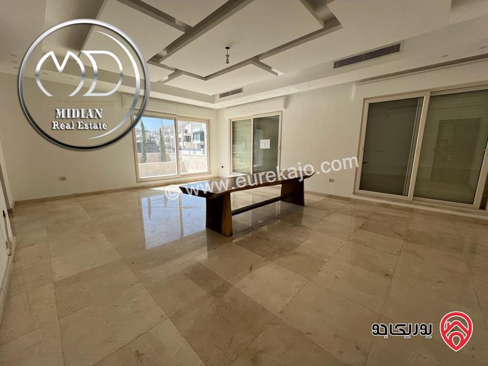 فلل فاخرة للبيع في أجمل مواقع عمان - عبدون مساحات 550م مع تراسات و حدائق جديدة لم تسكن بسعر مميز مع إمكانية الأقساط