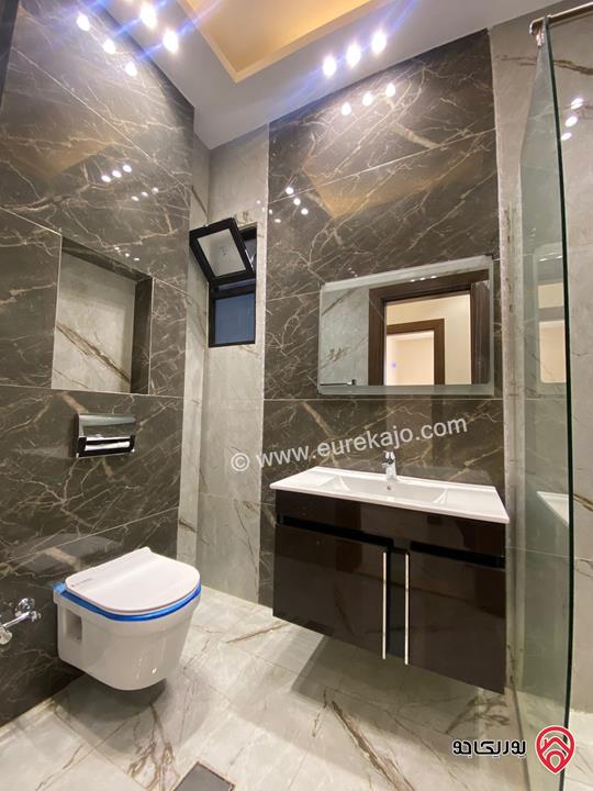 شقق سوبر ديلوكس طوابق مختلفة و مساحات 200 م الى 240 م للبيع في خلدا