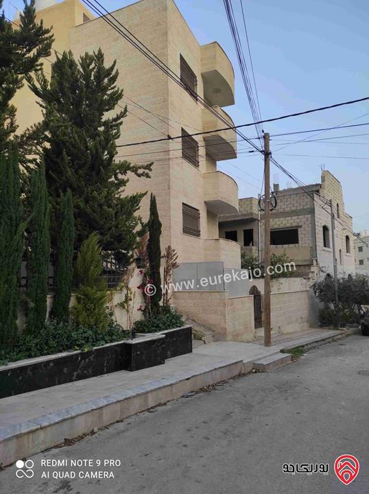 شقة طابق ثاني مساحة 114م طابقية للبيع في الزرقاء - جبل طارق