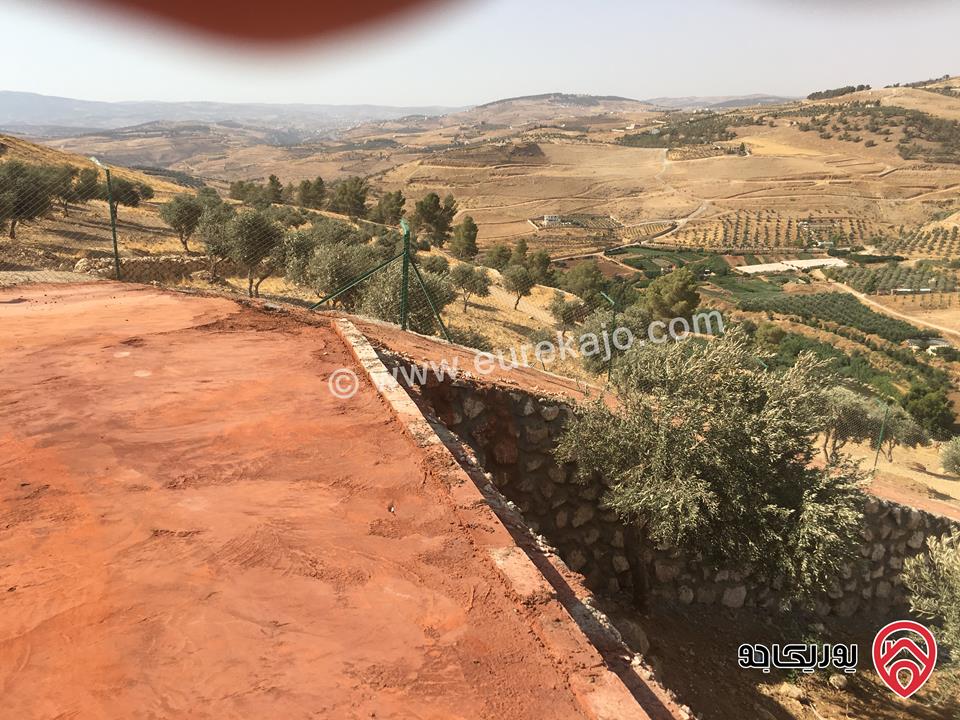 مزرعة نموذجبة مساحة البناء 160م على أرض 4377م للبيع في جرش - جبة