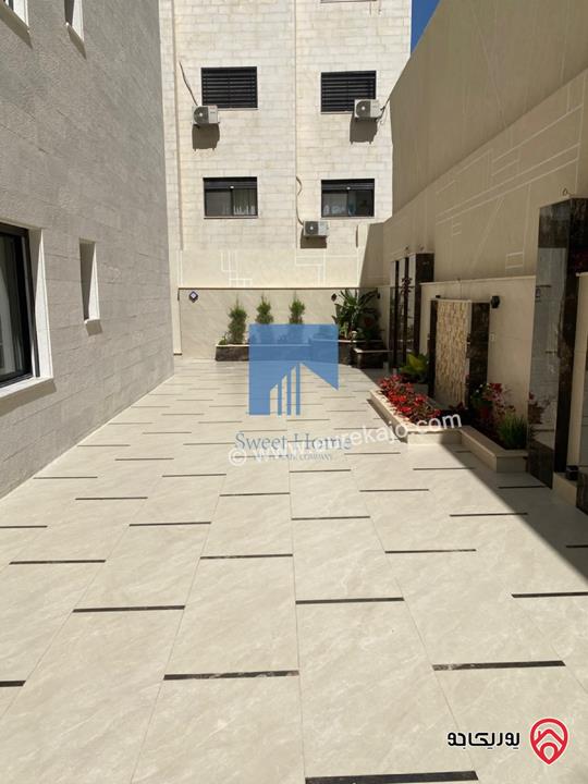 شقة أرضية فاخرة للبيع في عمان - أم أذينة قرب أبراج السادس 190م مع ترسات 130م لم تسكن