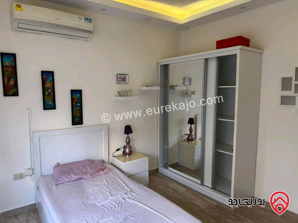 شقة طابق ارضي معلق مساحة 200م للبيع في عمان - ام السماق