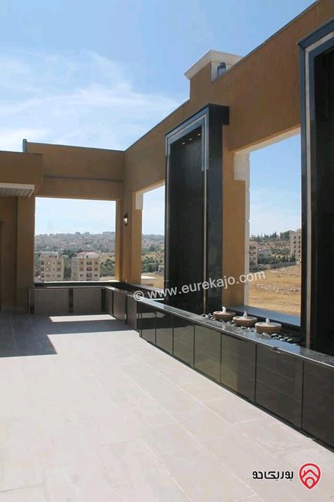 فيلا نظام اسباني مساحة 890م على أرض 721م للبيع في عمان - شفا بدران 