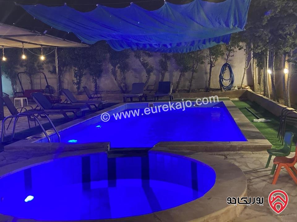 مزرعة مساحة الأرض 980م والبناء 110م للبيع في عمان - موبص / تبعد عن شارع الأردن 5 دقائق