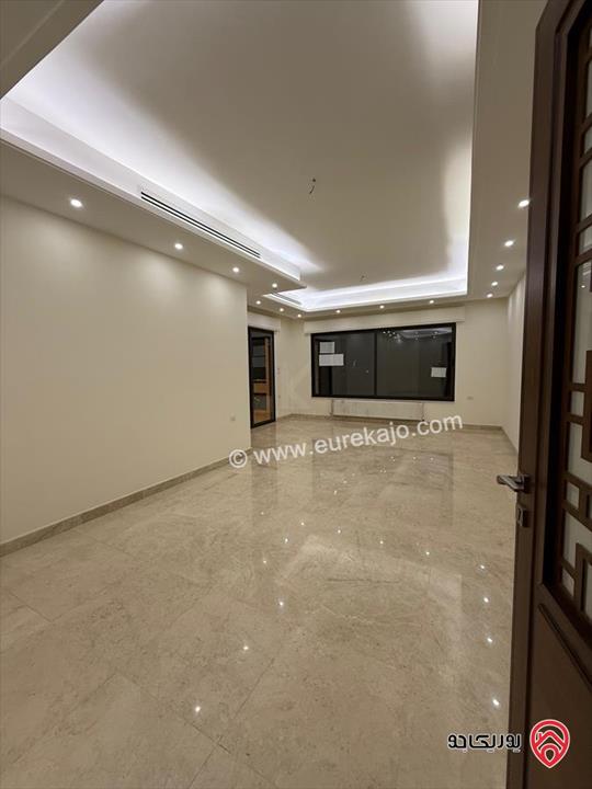 شقة فاخرة مساحة 191م للايجار في عمان - منطقة الدوار الخامس