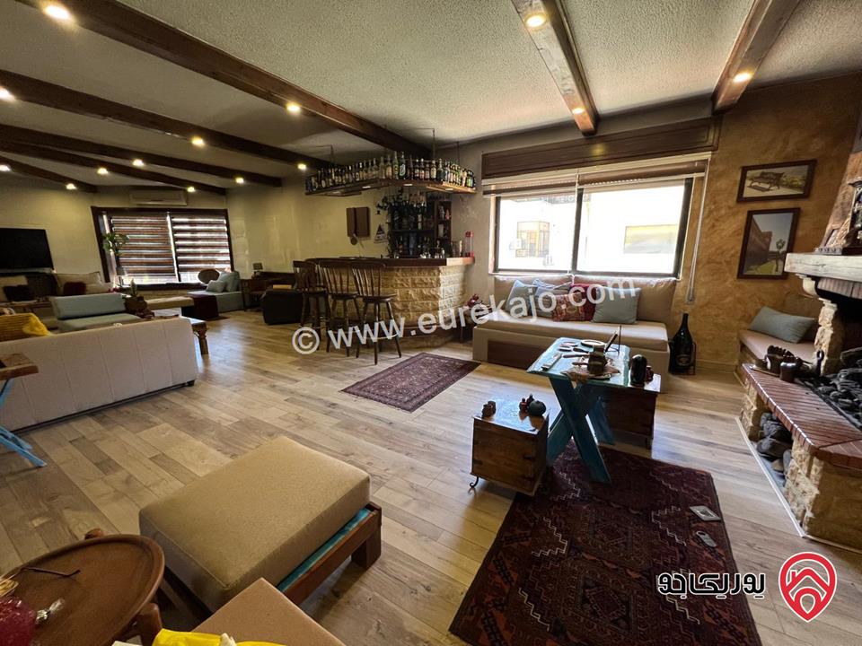 Duplex Appartment in a quite area in Um Utheina 240 square meters. First and second floor. 240 thousand JOD.