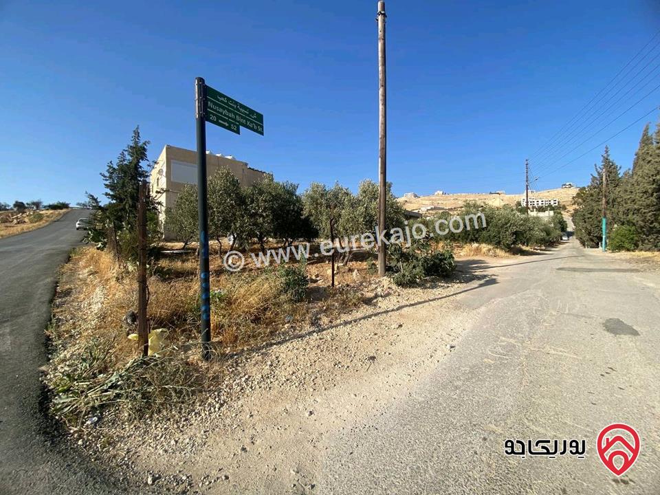 ارض مساحة 992م مميزة للبيع في عمان - صافوط اطلالة على شارع الاردن 