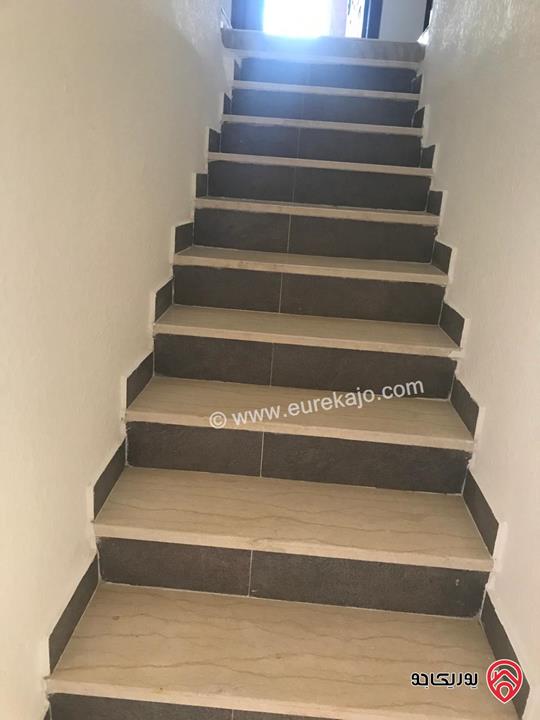 فيلا مجددة مساحة 440م على أرض 980م للبيع في الفحيص – منطقة الرهوة موقع مميز 