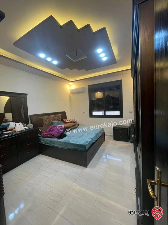 شقة طابق ثاني مساحة 165م للبيع في اربد - ايدون