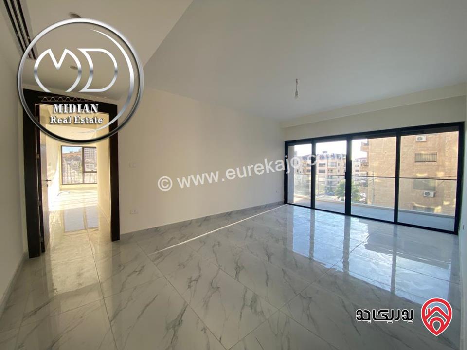 شقة دوبلكس فارغة للايجار طابق أخير مع روف في عمان - دير غبار مساحة 220م مع تراسات تشطيبات و ديكورات عصرية فاخرة