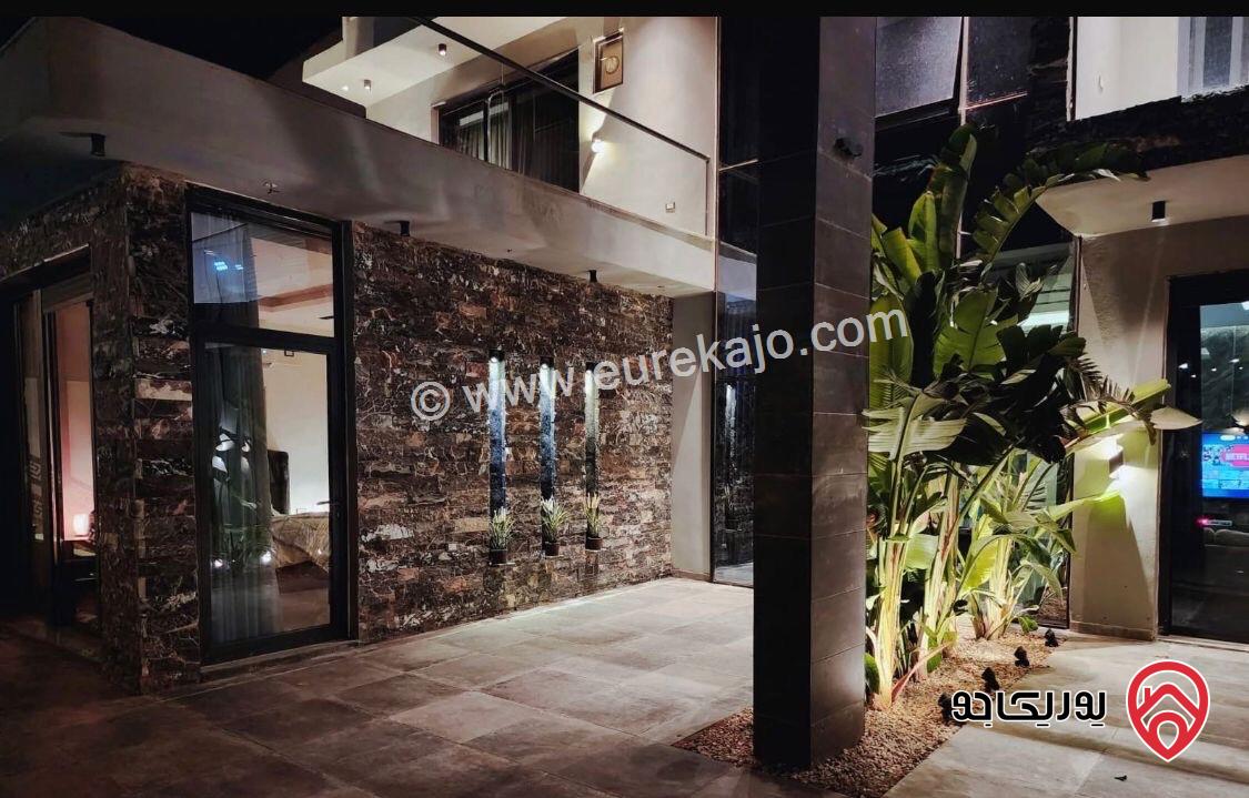 شاليه مودرن فاخر مساحة الأرض 716م والبناء 265م للبيع في البحر الميت قرب منتجع البحيرة