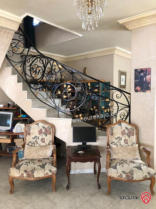 فيلا مساحة 420م على أرض 773م للبيع في عمان - الدوار السابع 