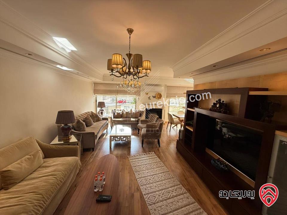 شقة مفروشة فاخرة طابق أرضي مساحة 200م للايجار في عمان - عبدون