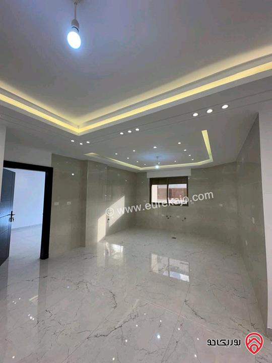 شقة فاخرة سوبر ديلوكس طابق أرضي معلق 161م للبيع في عمان - البنيات 