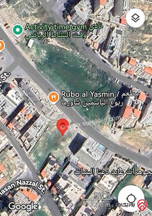 ارض استثمارية تجارية مساحة 1 دونم و 137م للبيع في عمان - البنيات