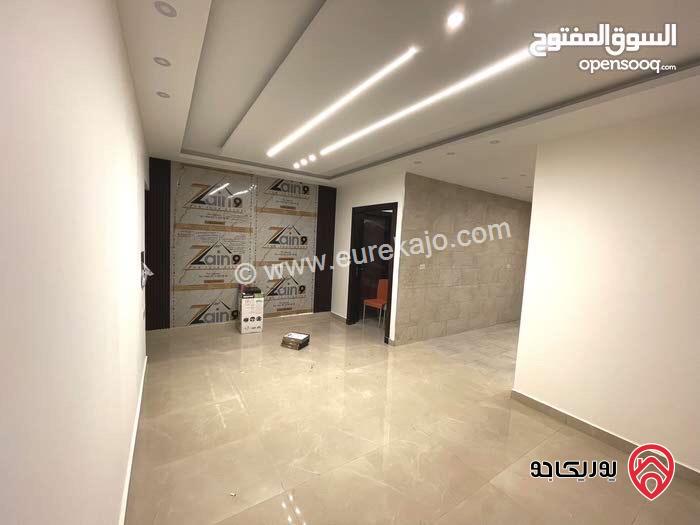 شقة ارضية مساحة 160م داخلي و 40م خارجي للايجار في عمان - البنيات