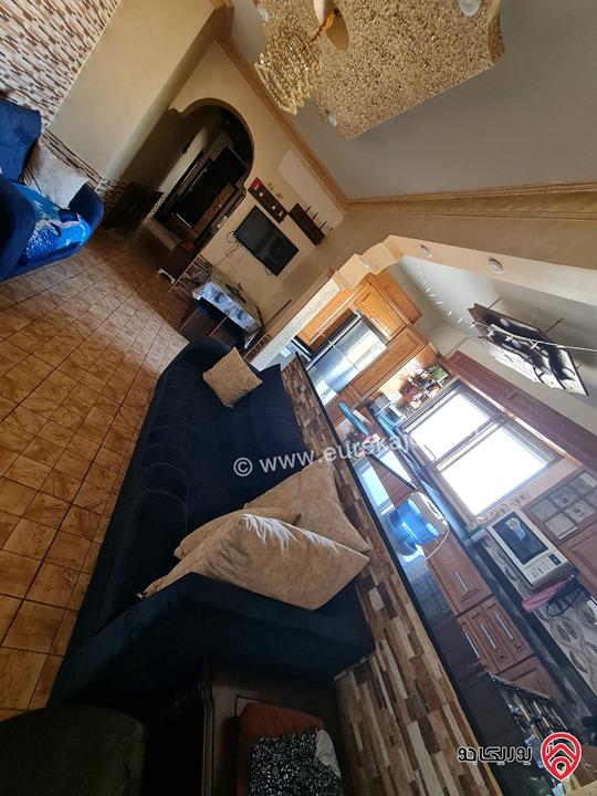 شقة ديلوكس طابق ثاني مساحة 140م للبيع في الحي الشرقي - صويلح 