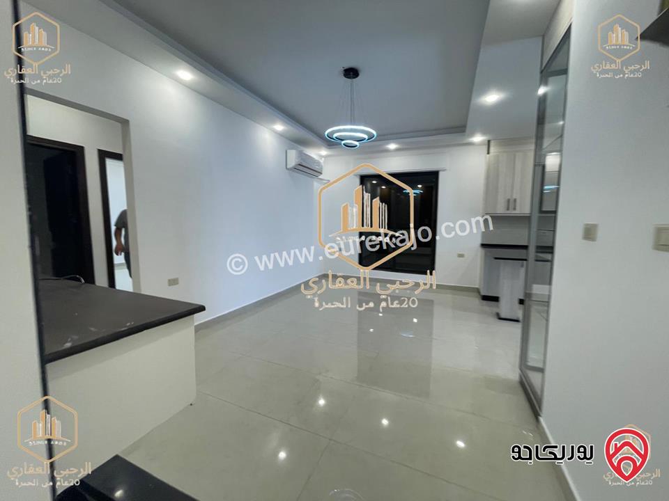 شقة ديلوكس طابق أول مساحة 150م للايجار في عمان - الكرسي 