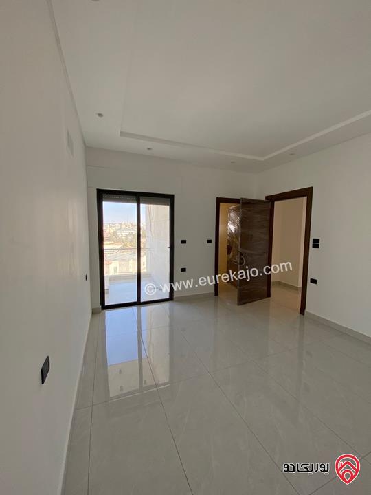 شقق مساحة 220م / 235م للبيع في عمان - دابوق تبدأ الأسعار من 200 الف 