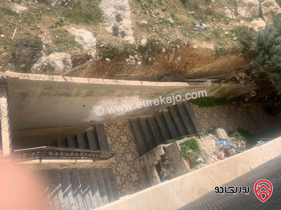 منزل مستقل مساحة 464م على ارض 500م للبيع في عمان - جبل النصر