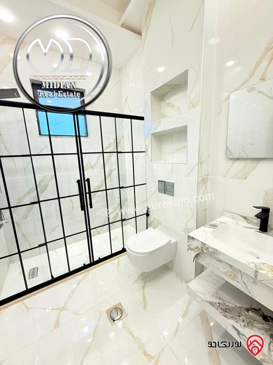 شقق جديدة للبيع في عمان - خلدا مساحات 220م تشطيبات و ديكورات فاخرة اطلالة جميلة امكانية الأقساط