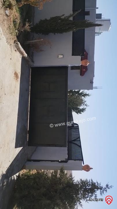 منزل مستقل مساحة 150م على أرض 1020م للايجار مفروش في الشوبك 