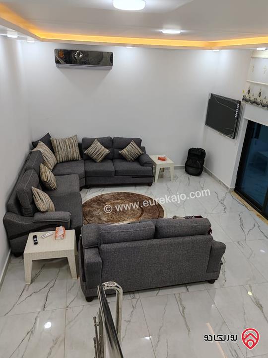 شاليه طابقين مساحة ارض 507م مساحة البناء 200م للبيع في البحر الميت - من اراضي الشونة الجنوبية غور الرامة