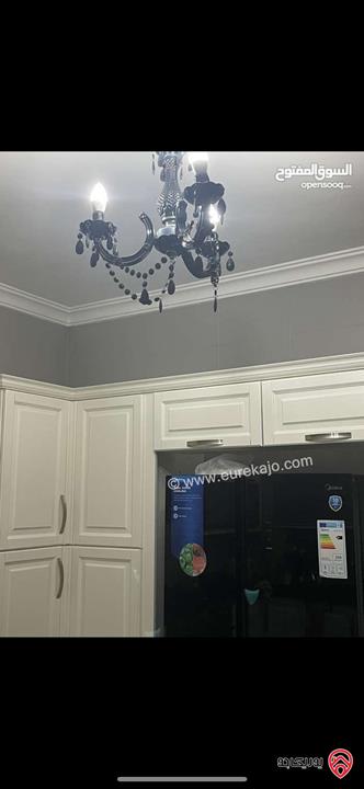 شقة دوبلكس طابق أرضي وشبه ارضي مساحة 310م داخلي و 300م خارجي للبيع في عمان - أم أذينة من المالك