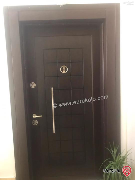 شقة طابق ثالث مساحة 120م للببع في عمان - ام السماق