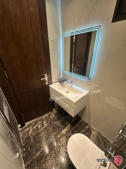 شقة ديلوكس طابقية تسوية ثانية مساحة 223م للبيع في عمان - الياسمين