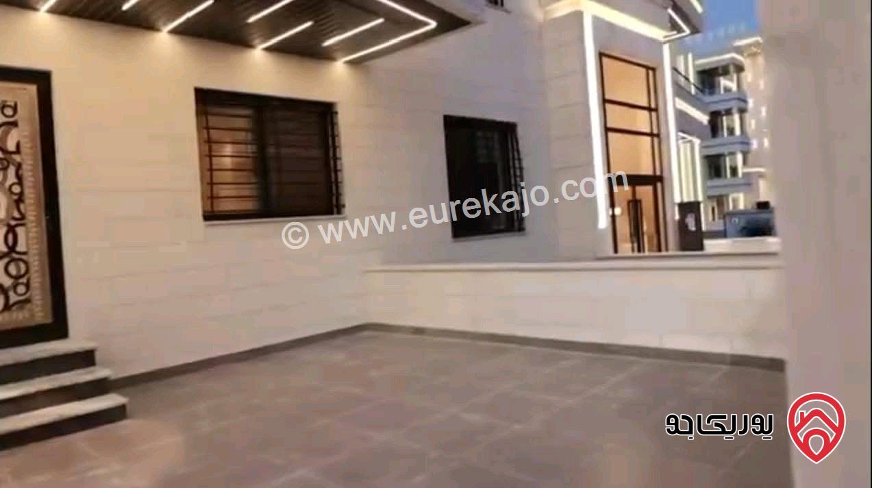 شقة سوبر ديلوكس أرضية مساحة 170م داخلي و 110م خارجي للايجار في عمان - البنيات 