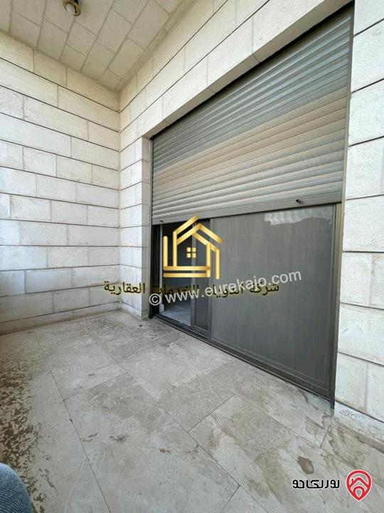 شقة مساحة 186م طابق ثالث للايجار في عمان - ام السماق 