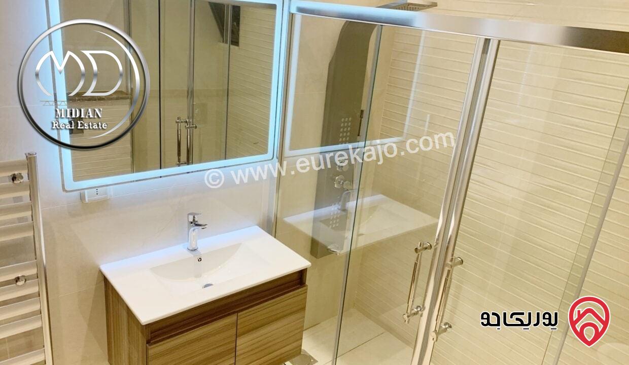 روف طابقي فاخر مساحة 440م مع ترسات تشطيبات وديكورات سوبر ديلوكس اطلالة رائعة جديد لم يسكن للبيع في عمان - خلدا