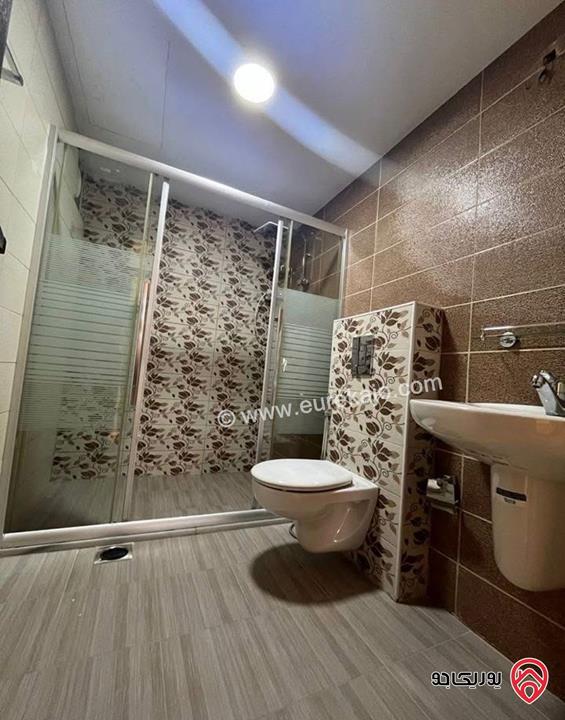 شقة طابق رابع مساحة 110م للايجار في عمان - دير غبار