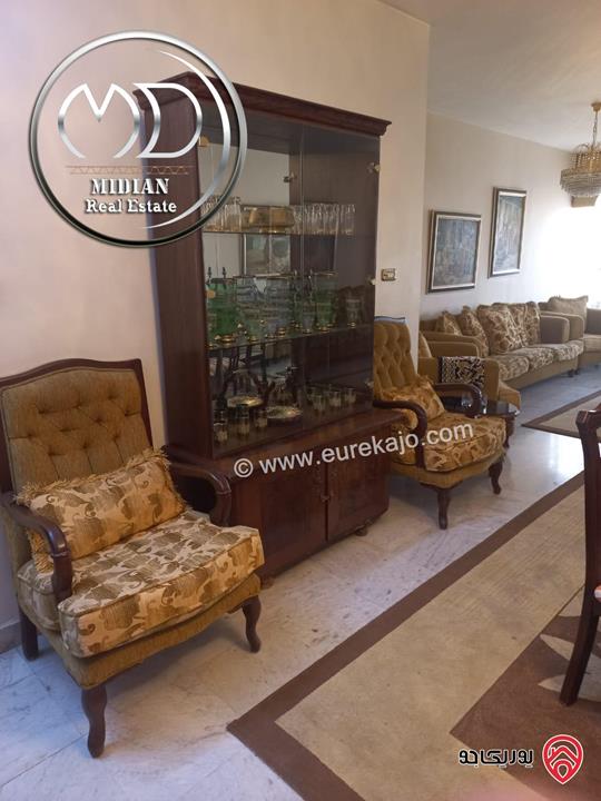 شقة للبيع في عمان - الشميساني مساحة 165م طابق ثاني تصلح للاستثمار بسعر مميز جداً