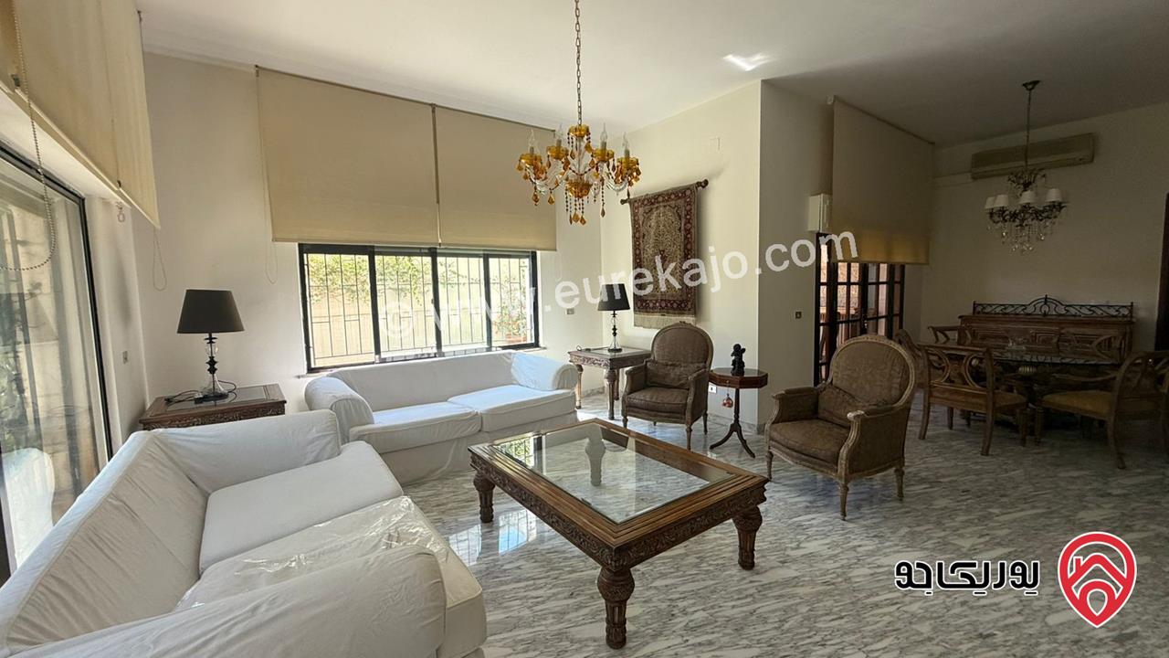 فيلا متلاصقة مساحة 560م على أرض 388م للبيع في عمان - عبدون 