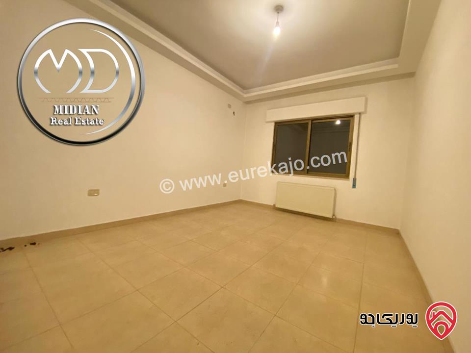 شقق جديدة مساحة 175م  سوبر ديلوكس اطلالة جميلة للبيع في عمان - دير غبار بسعر مميز جداً