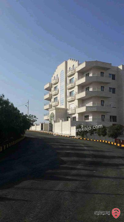 شقة مساحة 180م طابق أول للبيع في عمان - اجمل مناطق شفا بدران 