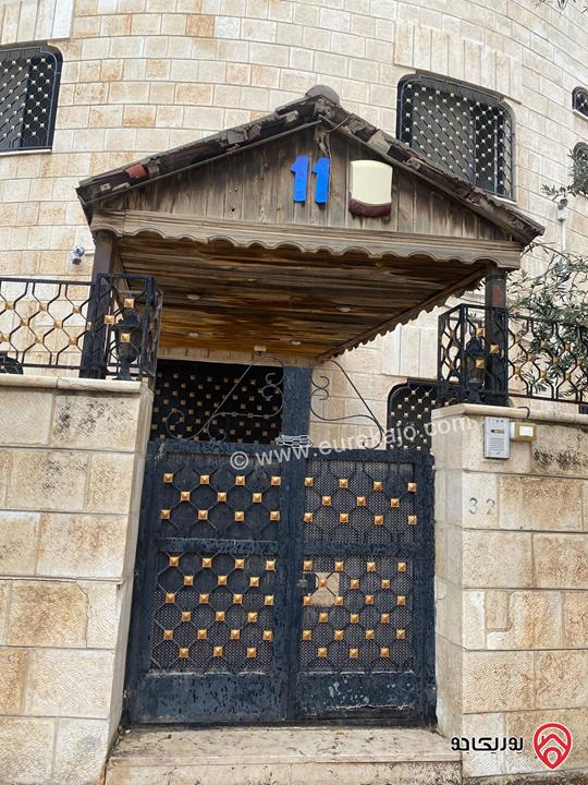 شقة ارضية مساحة 137م داخلي و 150م خارجي للبيع في عمان - ماركا  