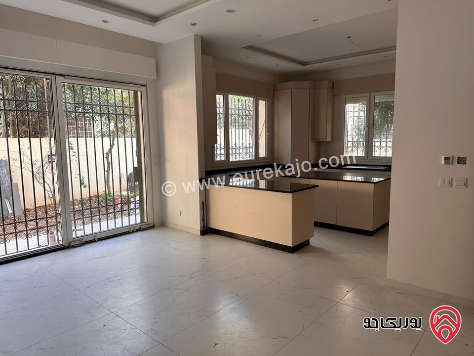 Modern ground floor 240 sqm with garden and private parking for rent in Amman - Alweibdeh