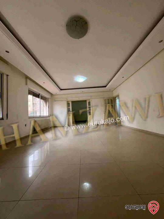 شقة ديلوكس طابق اول مساحة 230م للايجار في عمان - خلدا