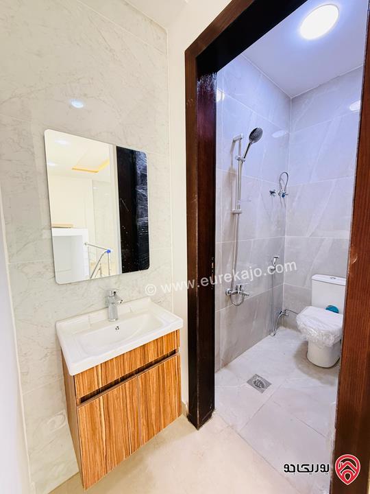 شقة طابق اخير مع روف مساحة 230م للبيع في عمان - شفا بدران اقساط 