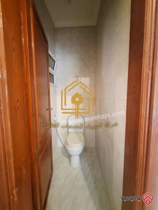 شقة فارغة طابق اول مساحة 160متر للإيجار في عمان - ضاحية الحسين 