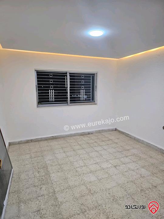 شقة طابق ثالث مساحة 110م للبيع في عمان - ضاحية الحاج حسن 