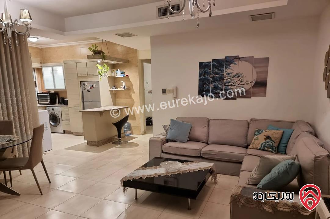 شقة مفروشة طابق أول مساحة 100م للايجار في عمان - السابع