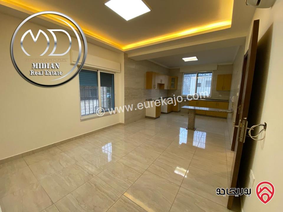 شقة أرضية فارغة للايجار في عمان - الرابية مساحة 150م مع ترس 20م تشطيبات سوبر ديلوكس تصلح للعرسان بسعر مميز جداً