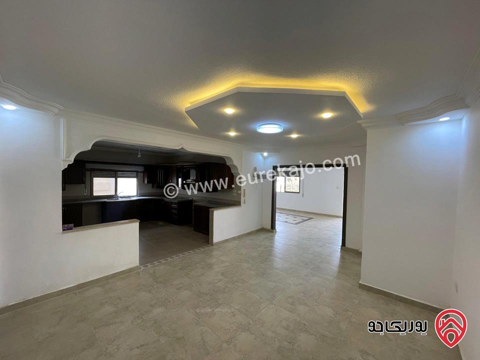 شقة سوبرديلكوس للبيع في الزرقاء- الزرقاء الجديدة مساحة 170م ط3 