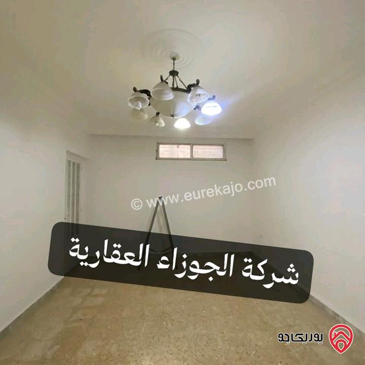 شقة شبه أرضية مساحة 200م للايجار في عمان - البنيات